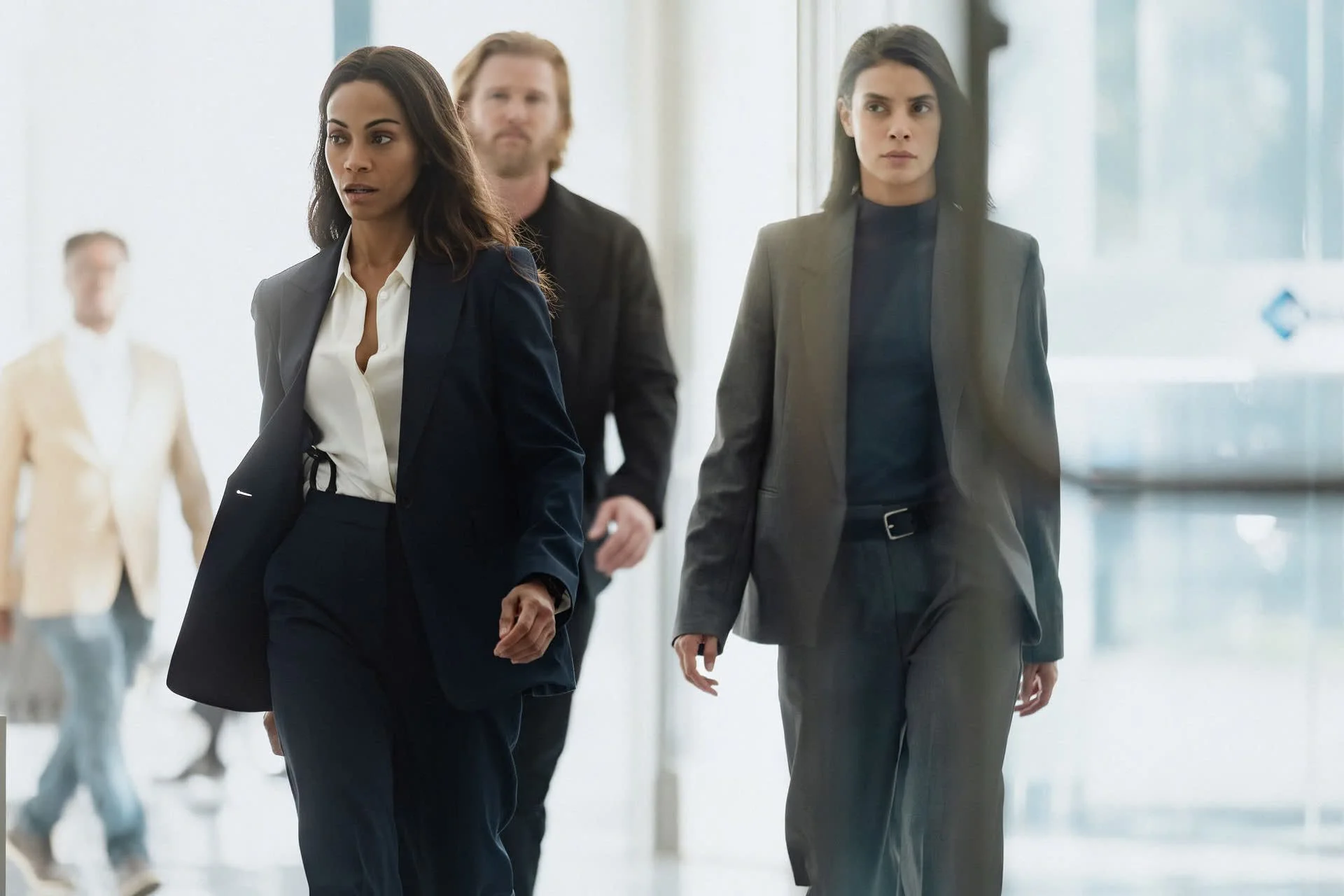 Zoe Saldaña Discusses Commitment to Lioness, Sidesteps Future Taylor Sheridan Projects